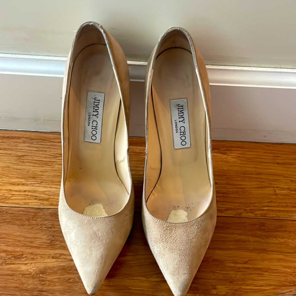 Jimmy Choo Anouk Pump. Size 38.5